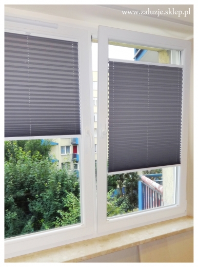 Plisy okienne to idealne rozwiązanie dla osób, które chcą mieć kontrolę nad ilością światła wpadającego do pomieszczenia.